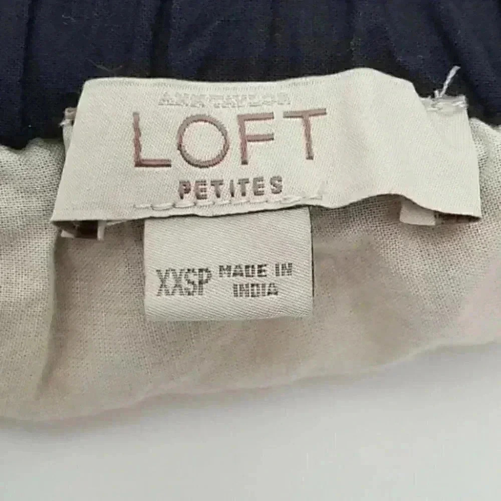 Ann Taylor LOFT 100% Cotton Eyelet Skirt - Picture 5 of 7